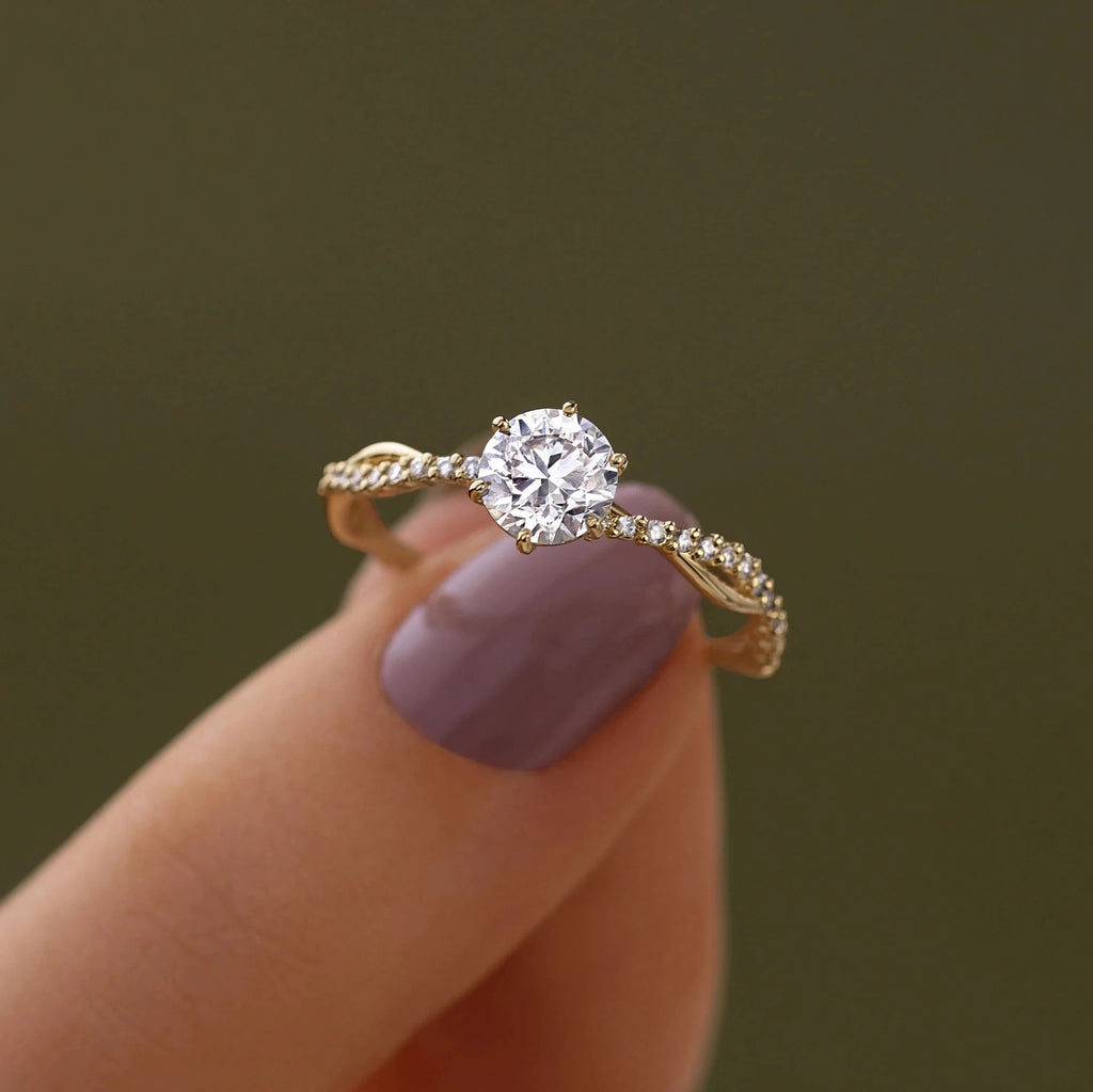 HARYA Signature Ring