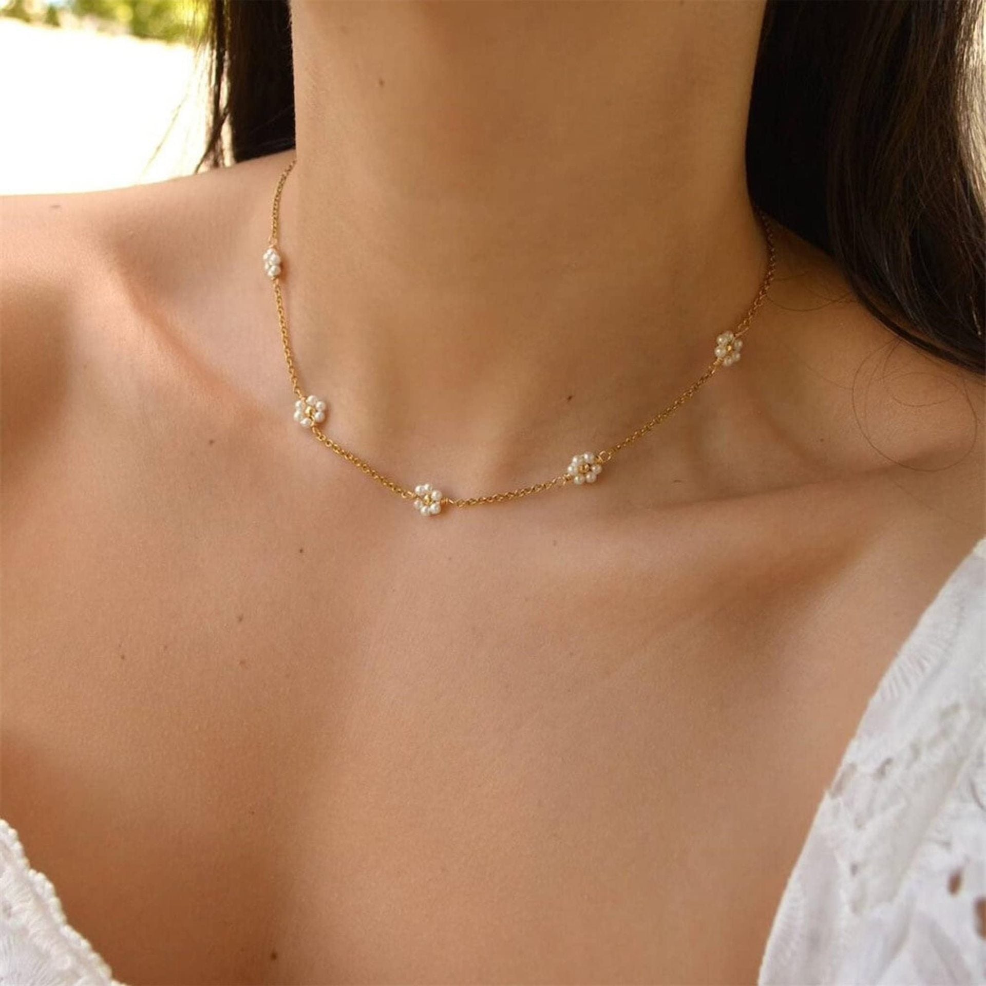 HARYA Fleur Necklace