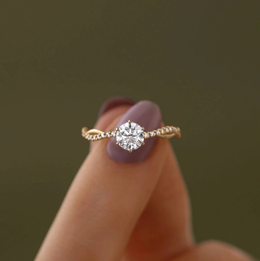 HARYA Signature Ring