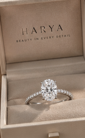 HARYA Éclat Moissanite Ring